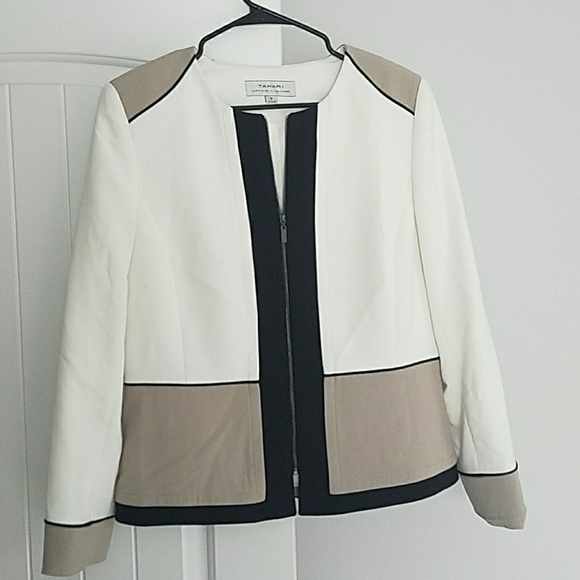 Tahari Jackets & Blazers - Tahari ASL Jacket